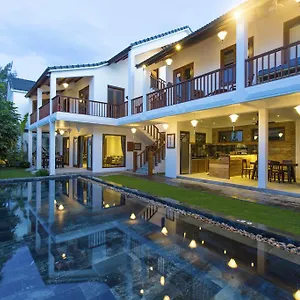 Vina Pool Villa